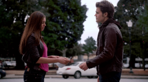 tvd-5x18-Elena-Stefan-vision