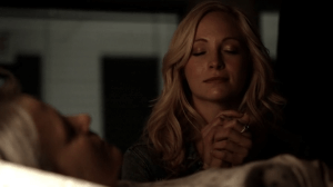 tvd 6x14 Caroline Liz